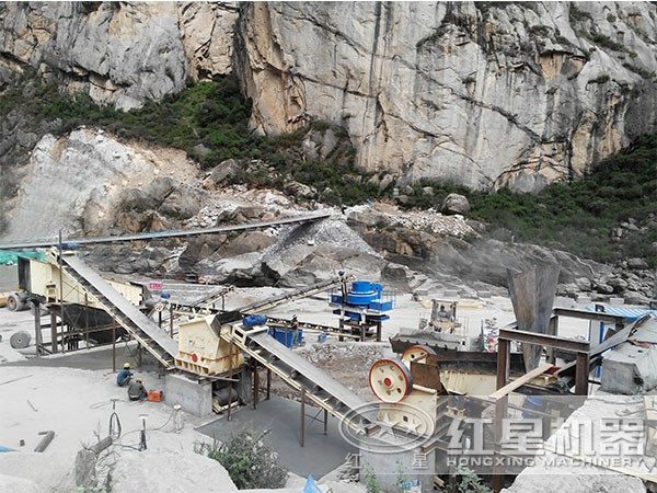 重慶一小時(shí)100噸05石粉制砂機(jī)用戶現(xiàn)場(chǎng) 重慶一小時(shí)100噸05石粉制砂機(jī)用戶現(xiàn)場(chǎng)