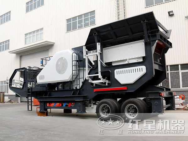 新型汽車載移動破石子機(jī) 新型汽車載移動破石子機(jī)