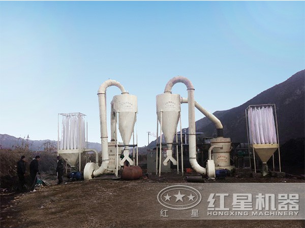 硅石磨粉生產線現場 硅石磨粉生產線現場