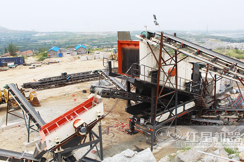移動方便的流動石子加工機(jī)全新結(jié)構(gòu)設(shè)計,環(huán)保無壓力 移動方便的流動石子加工機(jī)全新結(jié)構(gòu)設(shè)計,環(huán)保無壓力