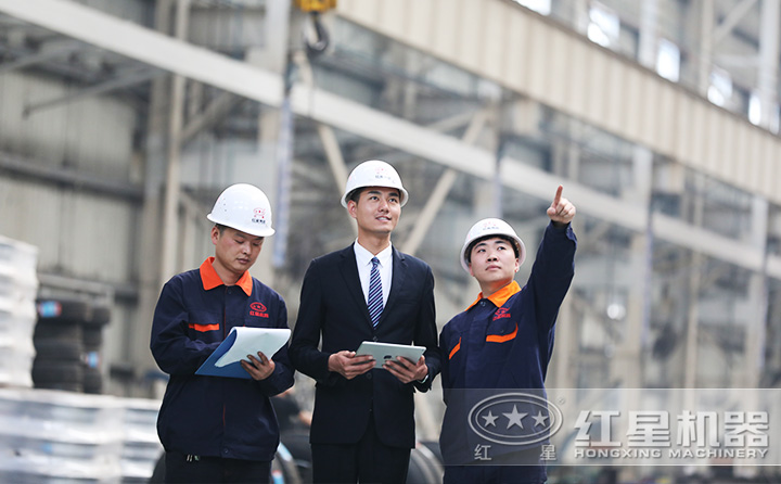 專業(yè)選型指導(dǎo),每小時(shí)300噸鵝卵石移動(dòng)制沙機(jī)等您來