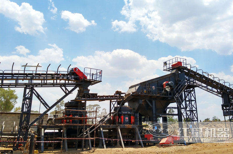 時產(chǎn)600噸液壓圓錐破現(xiàn)場,成品粒形好看