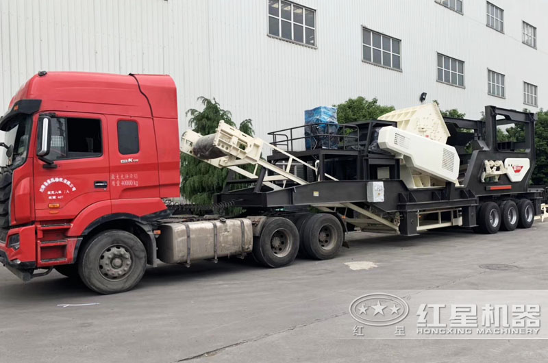 紅星移動(dòng)式錘破機(jī)價(jià)格合理,現(xiàn)貨發(fā)往全國(guó)各地