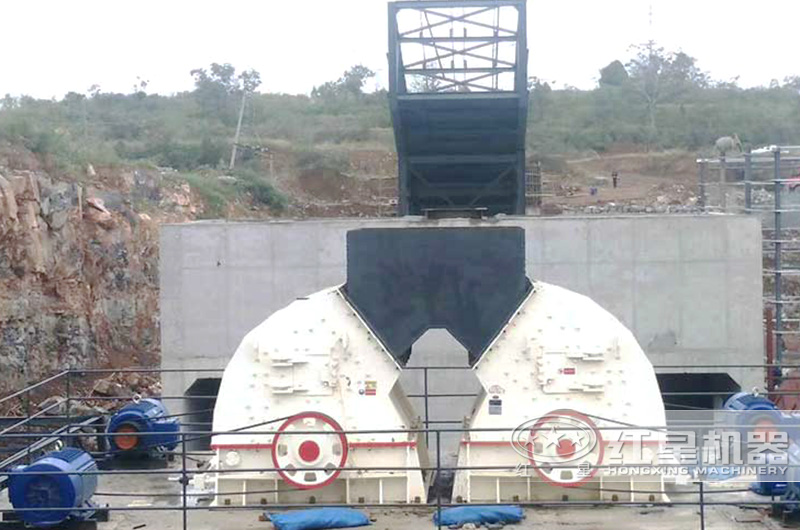 環(huán)保爐渣破碎作業(yè)現場 環(huán)保爐渣破碎作業(yè)現場