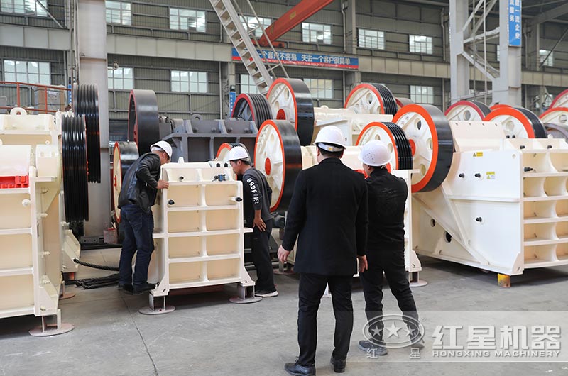 客戶到廠參觀，直接購機