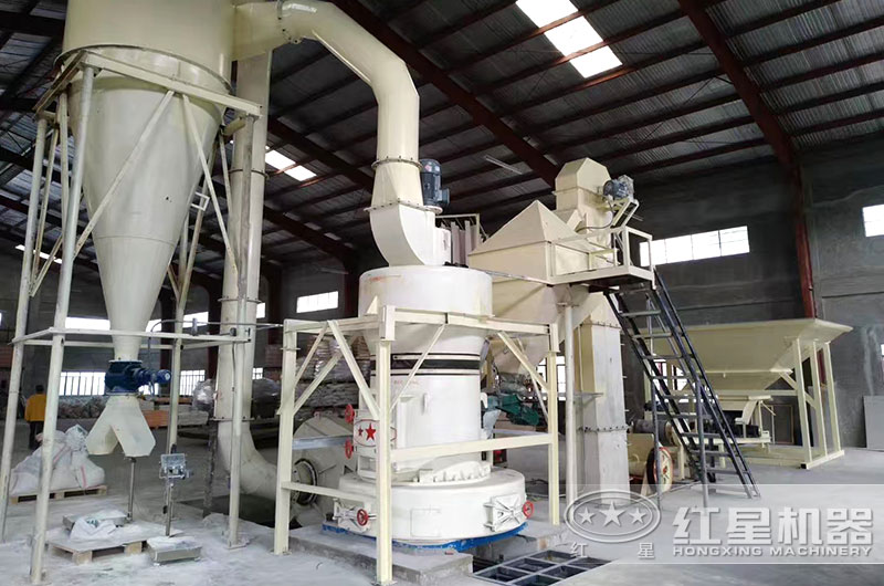 山西客戶雷蒙磨粉機生產(chǎn)現(xiàn)場 山西客戶雷蒙磨粉機生產(chǎn)現(xiàn)場