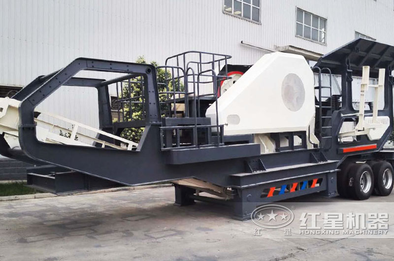 輪胎式車載鄂破機,時產50噸現(xiàn)貨 輪胎式車載鄂破機,時產50噸現(xiàn)貨