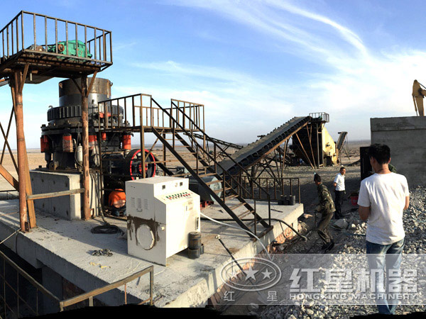 鋼渣圓錐破碎機作業現場圖 鋼渣圓錐破碎機作業現場圖