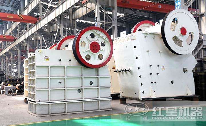 鄂式破碎機(jī)圖 鄂式破碎機(jī)圖