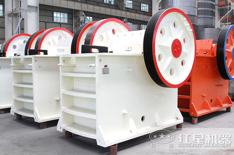 顎式碎石機(jī)圖片 顎式碎石機(jī)圖片