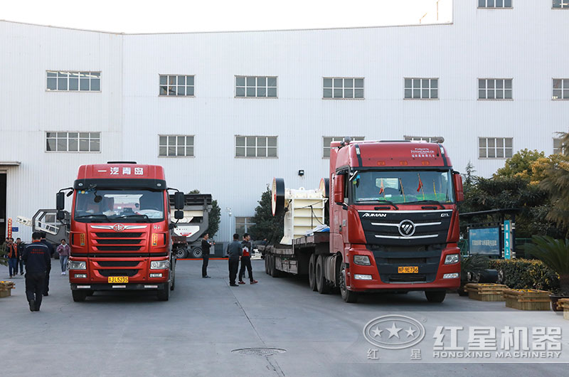 全套破碎機設(shè)備發(fā)貨 全套破碎機設(shè)備發(fā)貨