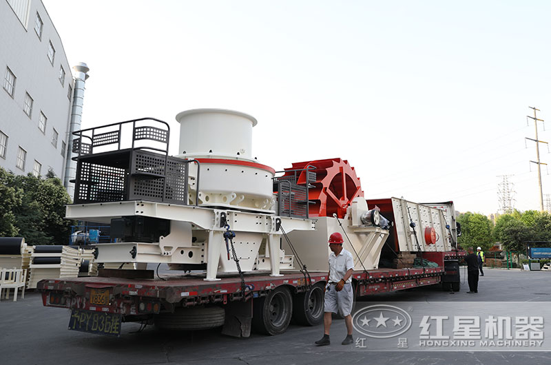 一套鵝卵石制砂機設備發貨 一套鵝卵石制砂機設備發貨