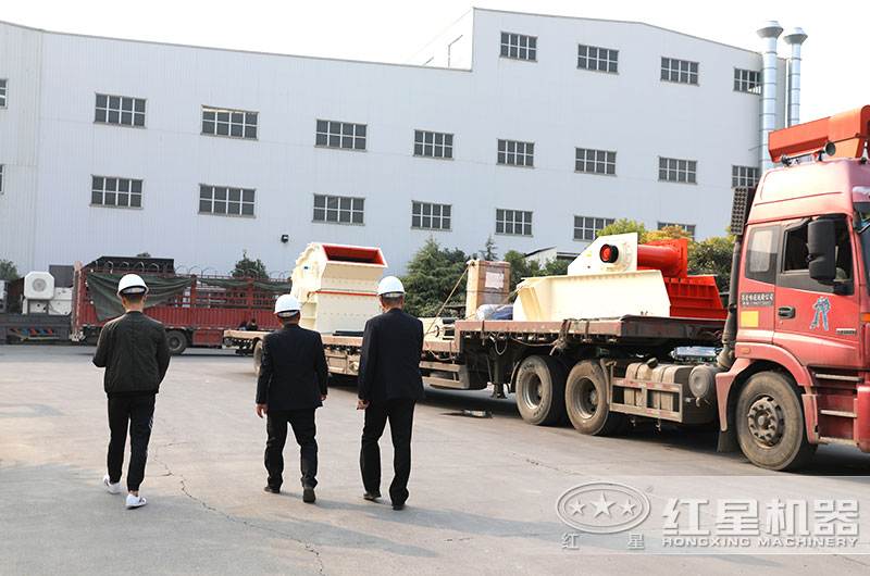 細碎制砂機設備發貨 細碎制砂機設備發貨