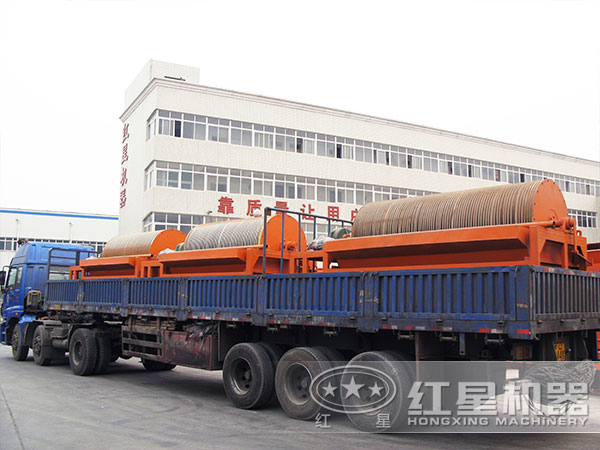 赤鐵礦磁選機設(shè)備發(fā)貨圖 赤鐵礦磁選機設(shè)備發(fā)貨圖