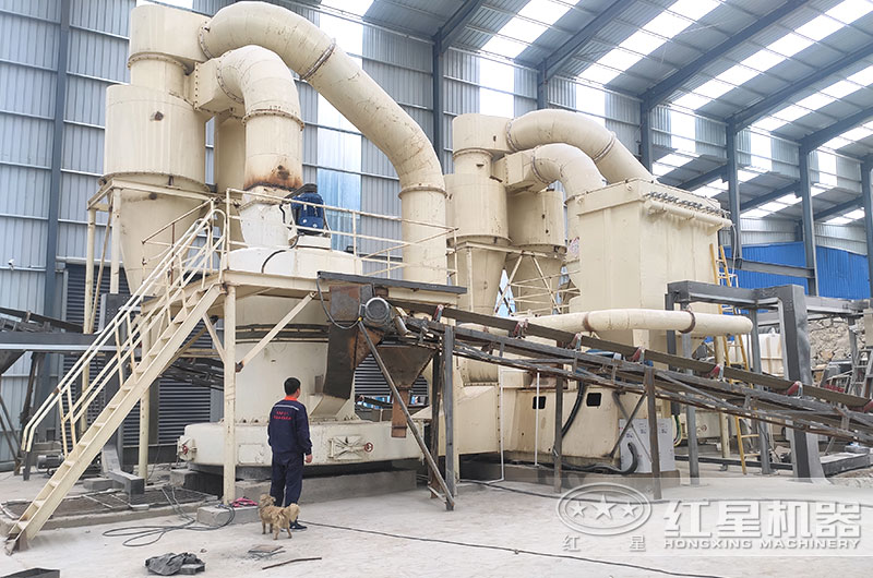 新型雷蒙磨粉機工作現場圖片 新型雷蒙磨粉機工作現場圖片