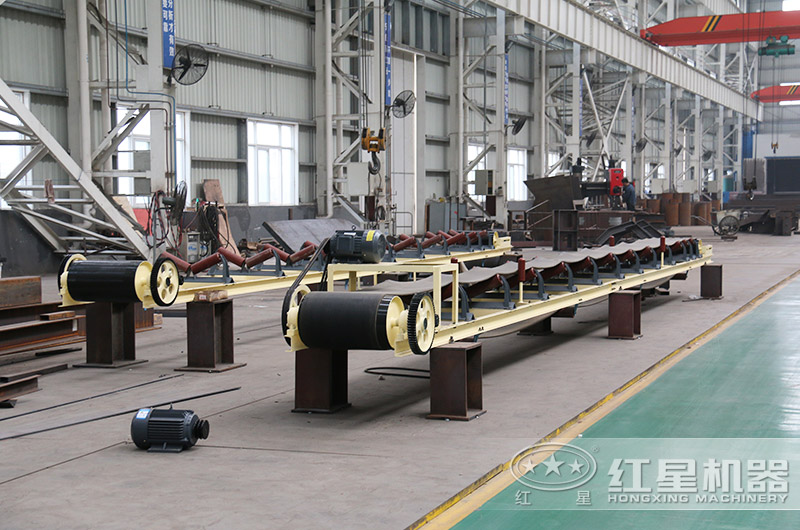 膠帶輸送機(jī)制造車(chē)間 膠帶輸送機(jī)制造車(chē)間