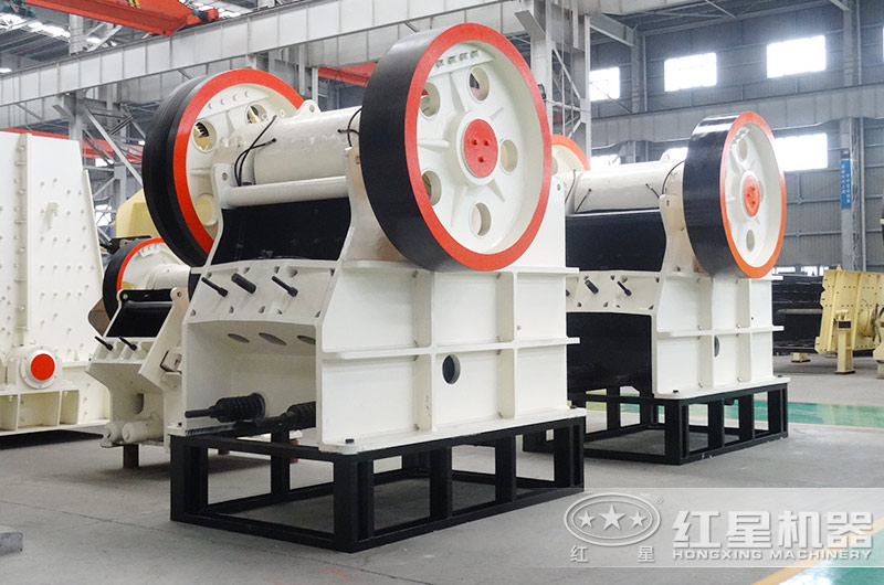 HD德版顎式破碎機(jī) HD德版顎式破碎機(jī)