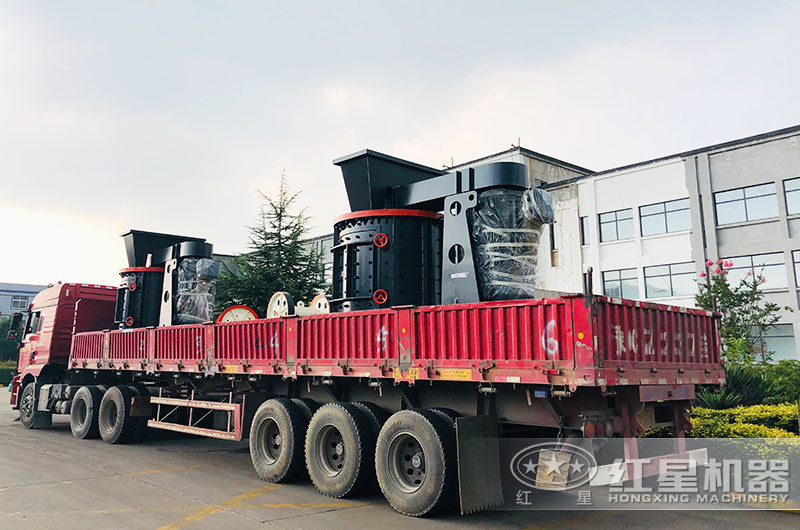 大型立式粉碎機(jī)設(shè)備現(xiàn)貨直銷(xiāo) 大型立式粉碎機(jī)設(shè)備現(xiàn)貨直銷(xiāo)