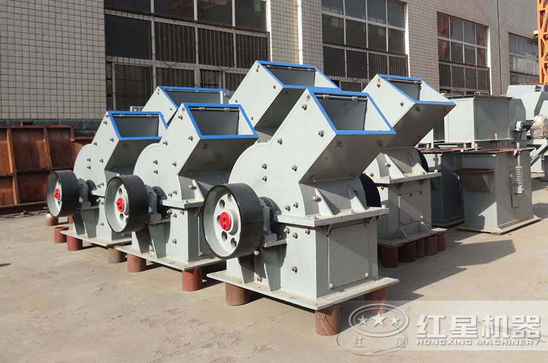 臥式破碎機(jī)圖片 臥式破碎機(jī)圖片