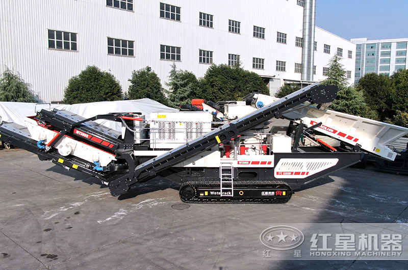 履帶式移動(dòng)破碎站實(shí)拍圖 履帶式移動(dòng)破碎站實(shí)拍圖