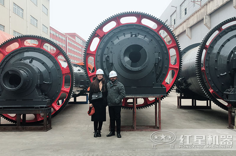 客戶來廠考察球磨機設備 客戶來廠考察球磨機設備