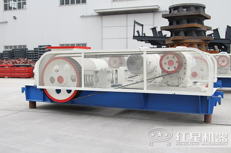 對(duì)輥制砂機(jī) 對(duì)輥制砂機(jī)