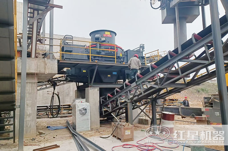 沖擊式制砂機作業(yè)現(xiàn)場實拍 沖擊式制砂機作業(yè)現(xiàn)場實拍