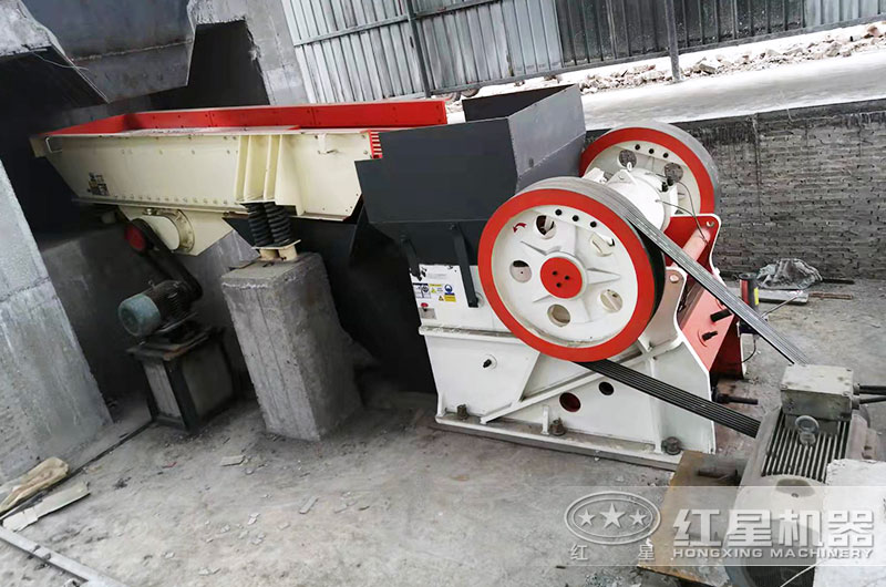 69鄂破機作業(yè)現(xiàn)場實拍 69鄂破機作業(yè)現(xiàn)場實拍