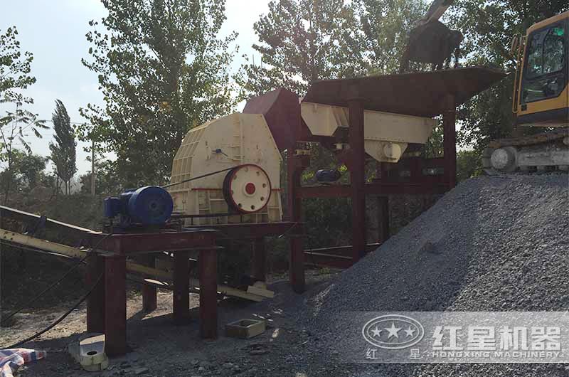 煤矸石制砂加工現(xiàn)場(chǎng) 煤矸石制砂加工現(xiàn)場(chǎng)